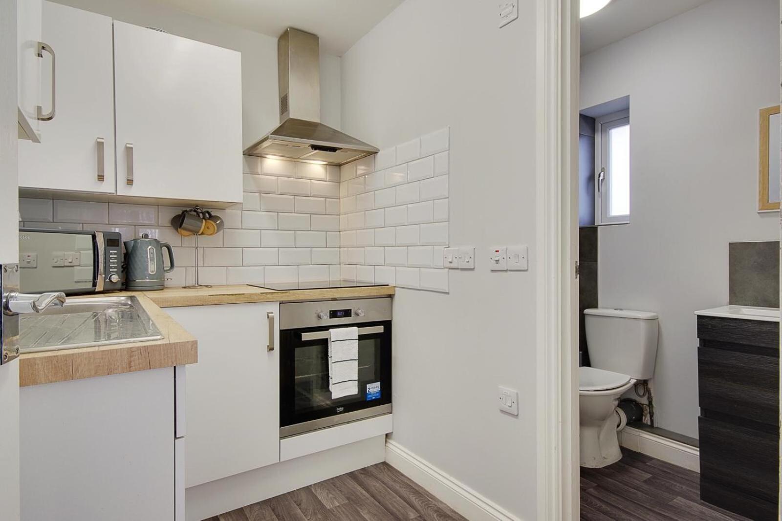 Ashley Road Apartments Poole Exteriér fotografie